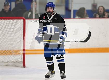 Thumbnail 3 in Darien vs. Northwest Catholic (CIAC D1 Quarterfinal) photogallery.