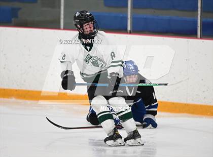 Thumbnail 3 in Darien vs. Northwest Catholic (CIAC D1 Quarterfinal) photogallery.