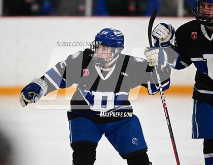 Thumbnail 3 in Darien vs. Northwest Catholic (CIAC D1 Quarterfinal) photogallery.