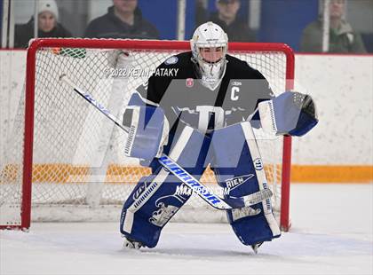 Thumbnail 3 in Darien vs. Northwest Catholic (CIAC D1 Quarterfinal) photogallery.