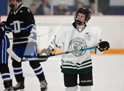 Thumbnail 2 in Darien vs. Northwest Catholic (CIAC D1 Quarterfinal) photogallery.