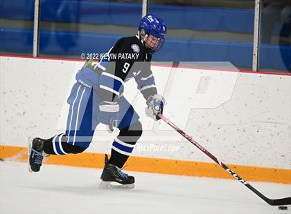 Thumbnail 1 in Darien vs. Northwest Catholic (CIAC D1 Quarterfinal) photogallery.