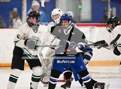 Thumbnail 2 in Darien vs. Northwest Catholic (CIAC D1 Quarterfinal) photogallery.
