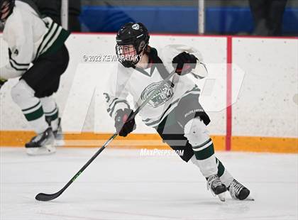 Thumbnail 3 in Darien vs. Northwest Catholic (CIAC D1 Quarterfinal) photogallery.
