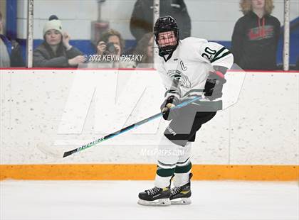 Thumbnail 3 in Darien vs. Northwest Catholic (CIAC D1 Quarterfinal) photogallery.