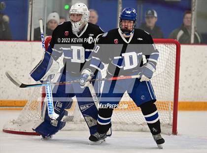 Thumbnail 3 in Darien vs. Northwest Catholic (CIAC D1 Quarterfinal) photogallery.