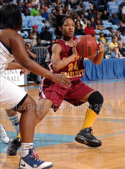Thumbnail 1 in Hillside vs. West Charlotte (NCHSAA 4A Final) photogallery.