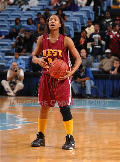 Thumbnail 3 in Hillside vs. West Charlotte (NCHSAA 4A Final) photogallery.