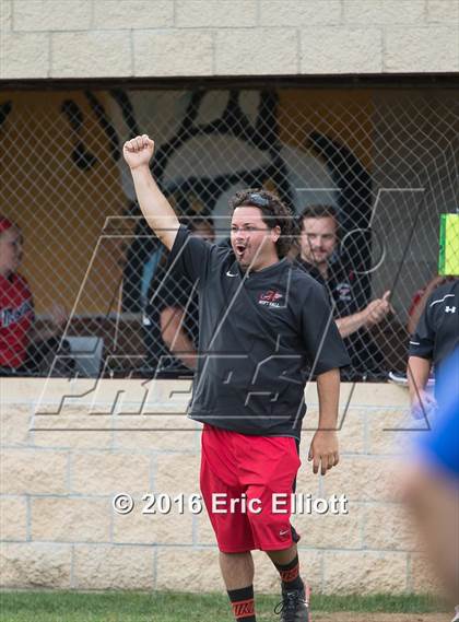 Thumbnail 3 in South Park vs Moniteau (PIAA Class AA Semifinal) photogallery.