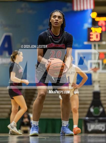 Thumbnail 1 in Williamsville South vs. Ardsley (NYSPHSAA Class A State Semi-Finals) photogallery.