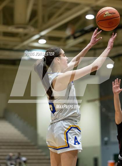 Thumbnail 2 in Williamsville South vs. Ardsley (NYSPHSAA Class A State Semi-Finals) photogallery.