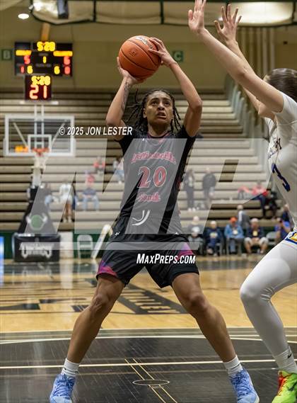 Thumbnail 1 in Williamsville South vs. Ardsley (NYSPHSAA Class A State Semi-Finals) photogallery.