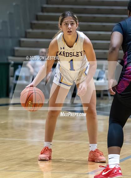 Thumbnail 2 in Williamsville South vs. Ardsley (NYSPHSAA Class A State Semi-Finals) photogallery.