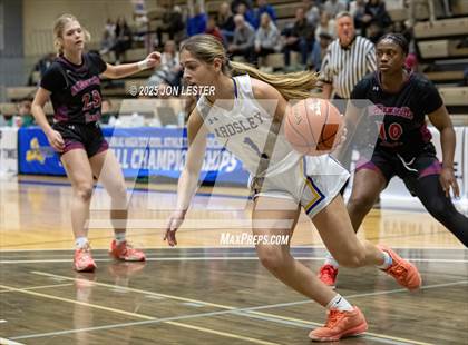 Thumbnail 2 in Williamsville South vs. Ardsley (NYSPHSAA Class A State Semi-Finals) photogallery.