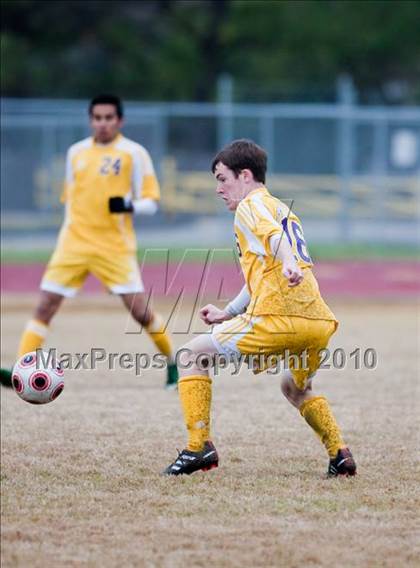 Thumbnail 1 in Mayde Creek vs Jersey Village (Pearland ISD Soccer Shootout) photogallery.