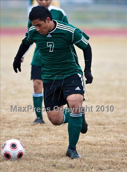 Thumbnail 1 in Mayde Creek vs Jersey Village (Pearland ISD Soccer Shootout) photogallery.