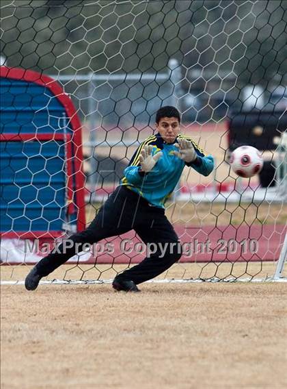 Thumbnail 1 in Mayde Creek vs Jersey Village (Pearland ISD Soccer Shootout) photogallery.