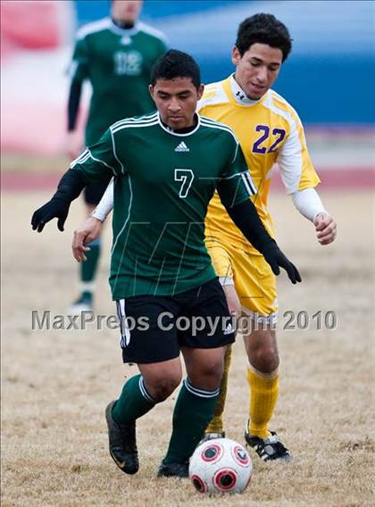 Thumbnail 2 in Mayde Creek vs Jersey Village (Pearland ISD Soccer Shootout) photogallery.