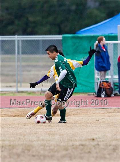 Thumbnail 2 in Mayde Creek vs Jersey Village (Pearland ISD Soccer Shootout) photogallery.