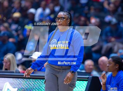 Thumbnail 1 in Washington-Wilkes vs Wilcox County (GHSA A-D2 Championship) photogallery.