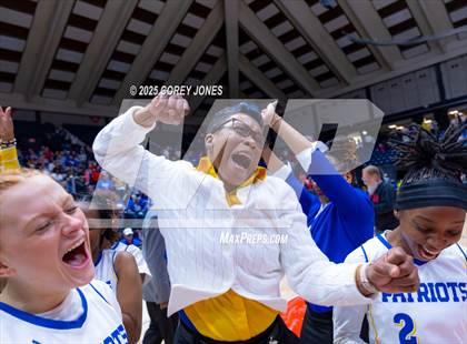 Thumbnail 3 in Washington-Wilkes vs Wilcox County (GHSA A-D2 Championship) photogallery.