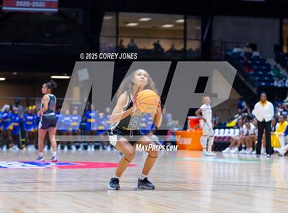 Thumbnail 3 in Washington-Wilkes vs Wilcox County (GHSA A-D2 Championship) photogallery.