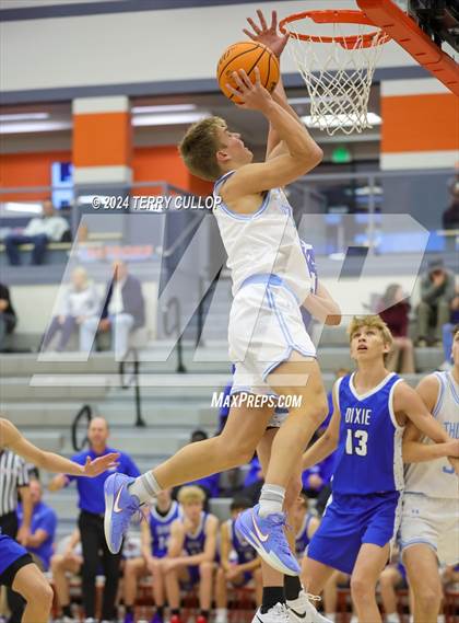 Thumbnail 2 in Dixie vs. Westlake (Falcon Classic) photogallery.