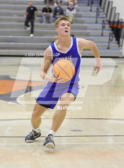 Thumbnail 3 in Dixie vs. Westlake (Falcon Classic) photogallery.