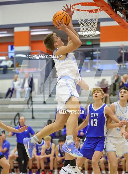 Thumbnail 3 in Dixie vs. Westlake (Falcon Classic) photogallery.