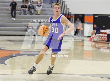 Thumbnail 2 in Dixie vs. Westlake (Falcon Classic) photogallery.