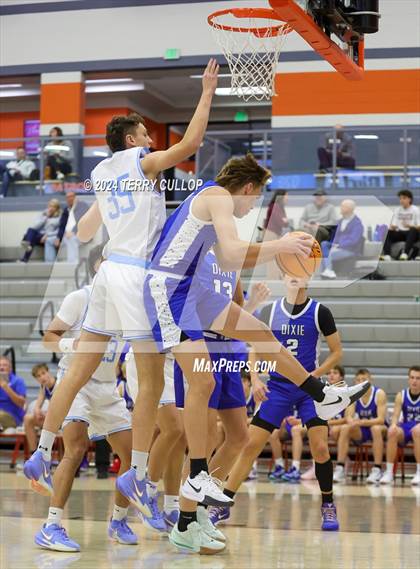 Thumbnail 2 in Dixie vs. Westlake (Falcon Classic) photogallery.