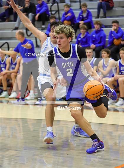 Thumbnail 1 in Dixie vs. Westlake (Falcon Classic) photogallery.