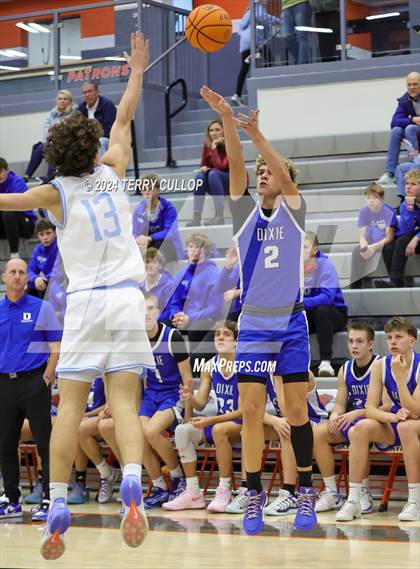 Thumbnail 2 in Dixie vs. Westlake (Falcon Classic) photogallery.