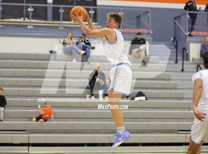 Thumbnail 3 in Dixie vs. Westlake (Falcon Classic) photogallery.