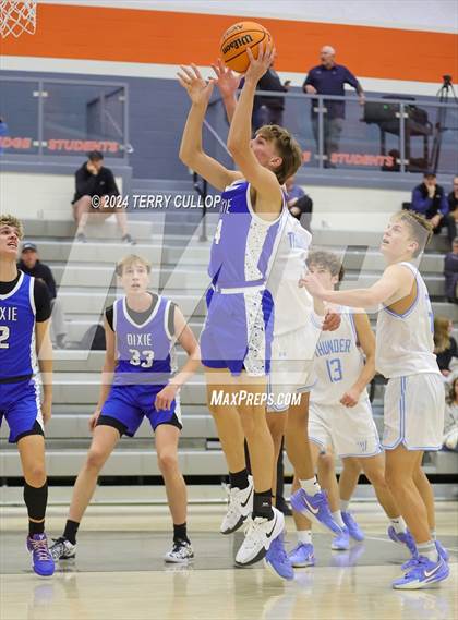 Thumbnail 2 in Dixie vs. Westlake (Falcon Classic) photogallery.