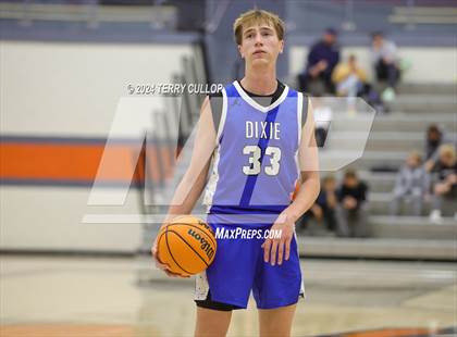 Thumbnail 3 in Dixie vs. Westlake (Falcon Classic) photogallery.