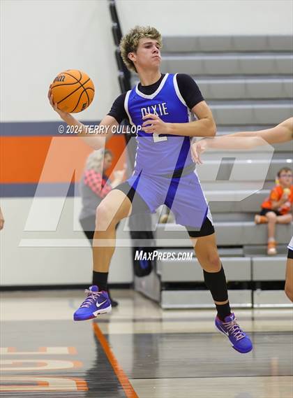 Thumbnail 1 in Dixie vs. Westlake (Falcon Classic) photogallery.