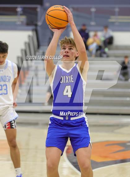 Thumbnail 3 in Dixie vs. Westlake (Falcon Classic) photogallery.