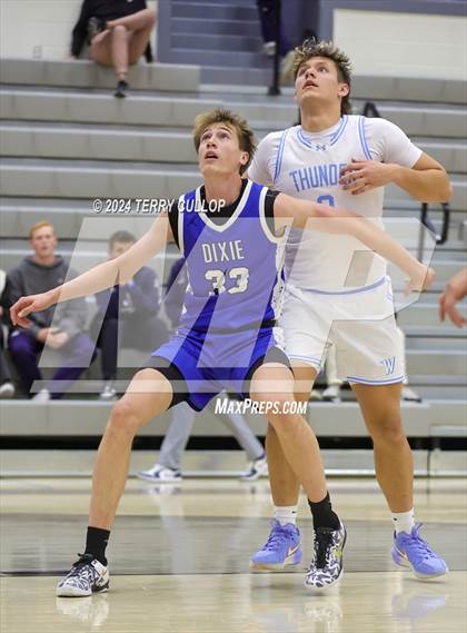 Thumbnail 1 in Dixie vs. Westlake (Falcon Classic) photogallery.