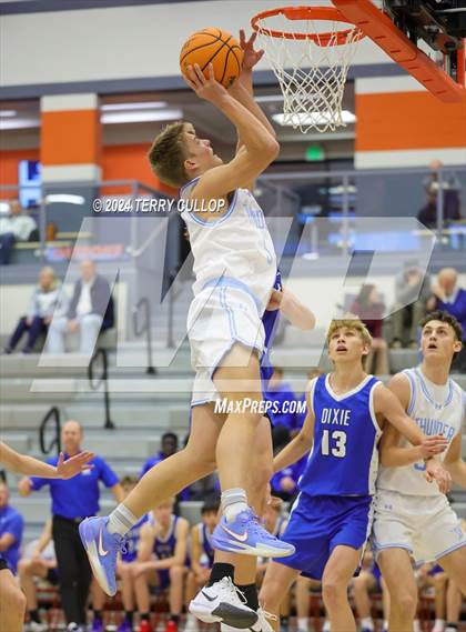 Thumbnail 1 in Dixie vs. Westlake (Falcon Classic) photogallery.