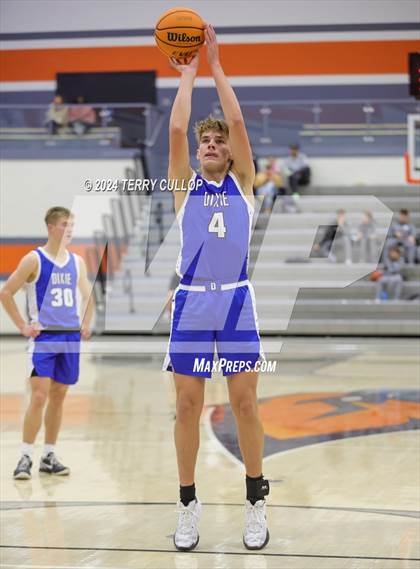 Thumbnail 2 in Dixie vs. Westlake (Falcon Classic) photogallery.