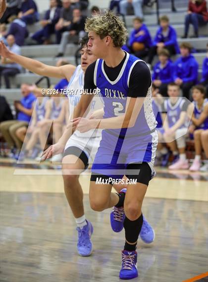 Thumbnail 2 in Dixie vs. Westlake (Falcon Classic) photogallery.