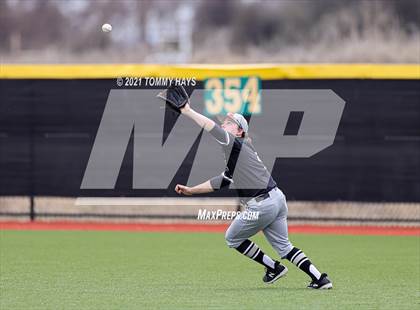 Thumbnail 3 in Grandview vs Brock (Lloyd Burton Memorial) photogallery.