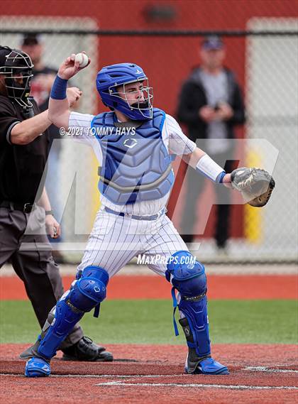 Thumbnail 1 in Grandview vs Brock (Lloyd Burton Memorial) photogallery.