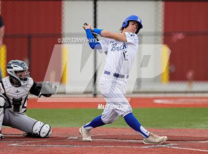Thumbnail 3 in Grandview vs Brock (Lloyd Burton Memorial) photogallery.