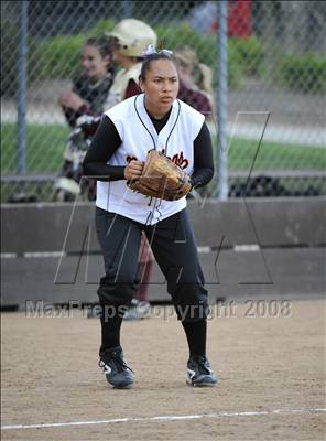 Thumbnail 3 in Whitney vs Vacaville (Stephanie LeDoux Tournament) photogallery.