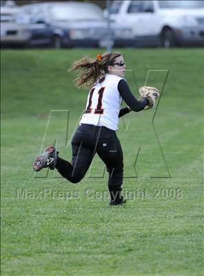 Thumbnail 3 in Whitney vs Vacaville (Stephanie LeDoux Tournament) photogallery.
