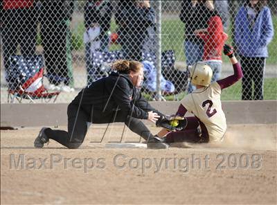 Thumbnail 2 in Whitney vs Vacaville (Stephanie LeDoux Tournament) photogallery.