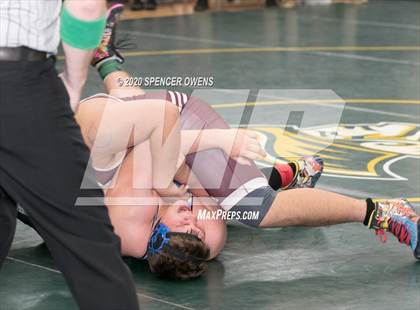 Thumbnail 2 in NCHSAA 4A West Regional Tournament photogallery.