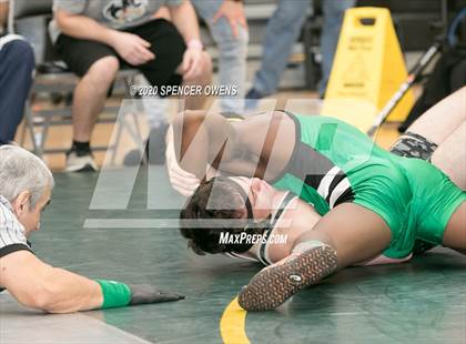 Thumbnail 3 in NCHSAA 4A West Regional Tournament photogallery.